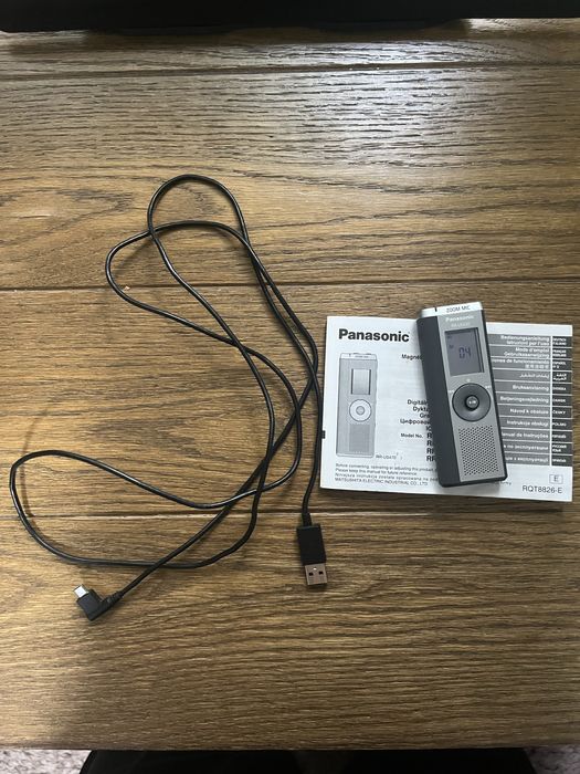 Аудио диктофон, полностью рабочий, не пользовались