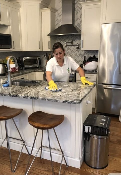 Качественная уборка квартир домов и офисов!