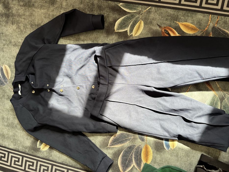 Продам женская одежда по 5000 тыс все