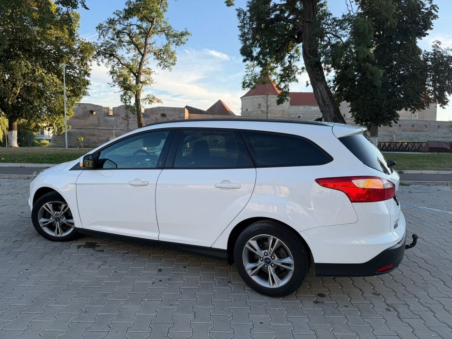 FORD Focus 2013 — imagine 1
