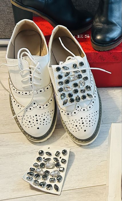 Обувки от естествена кожа- Geox, Tommy Hilfiger