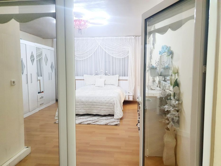 Продава се Тристаен апартамент в Гоце Делчев - 114 кв.м за 1132 €/кв.м - Снимка #8