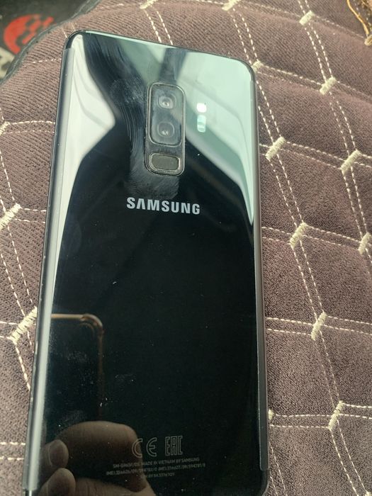 Самсунг s9+ идеал