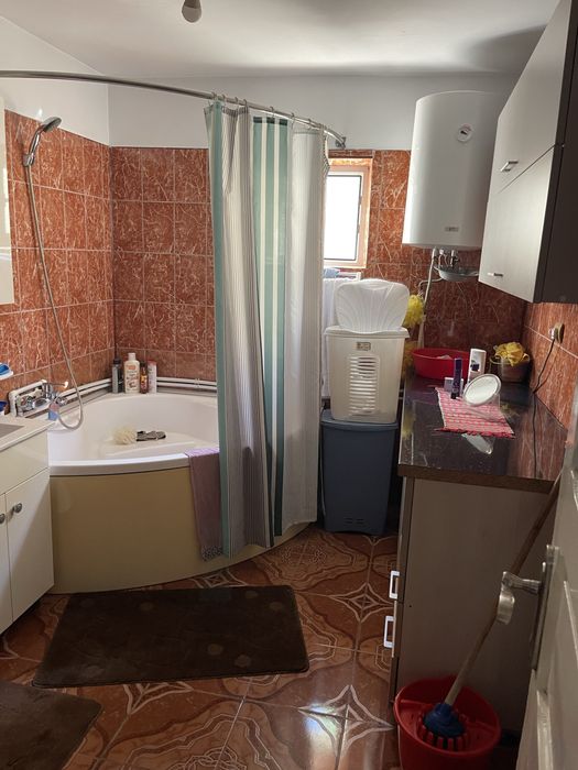 Visul unei familii incepe aici-Casa de vanzare -100 000 euro