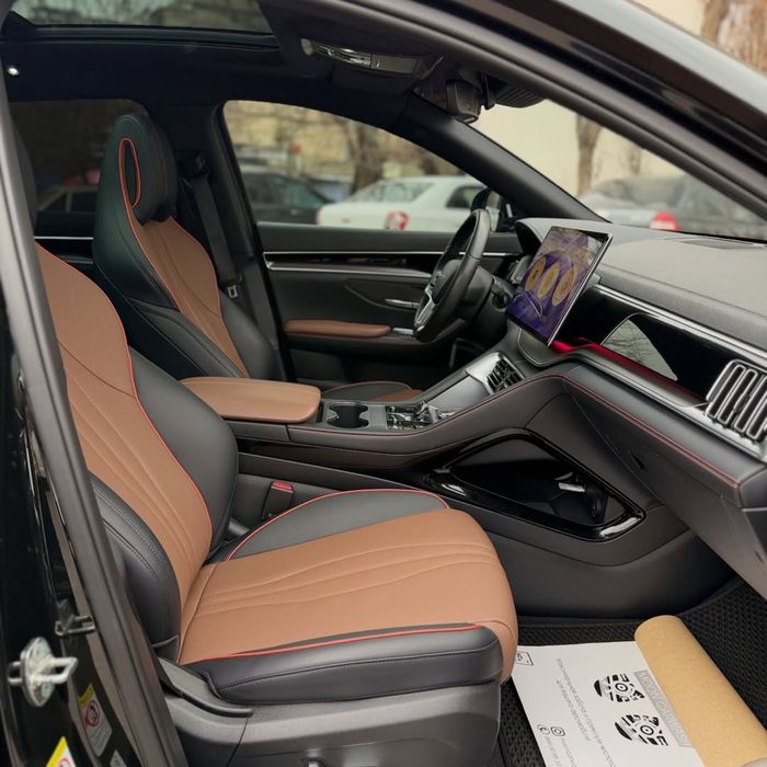 BYD Champion Gibrit DM-I
