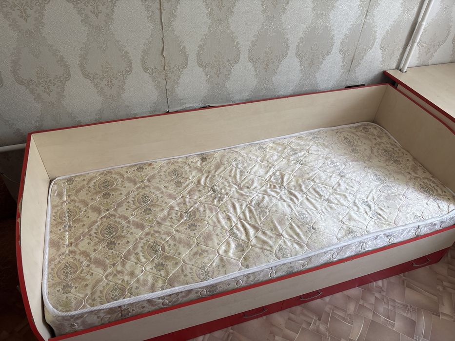 продам мебель для спальни