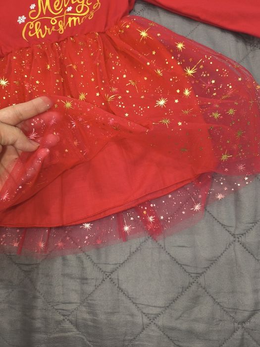 Продам новогоднее платье