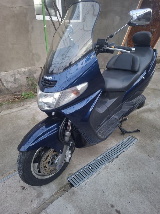 Vind sau schimb suzuki burmang 400