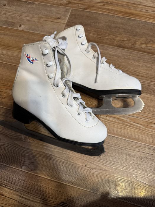 Кольньки для фигурного катания