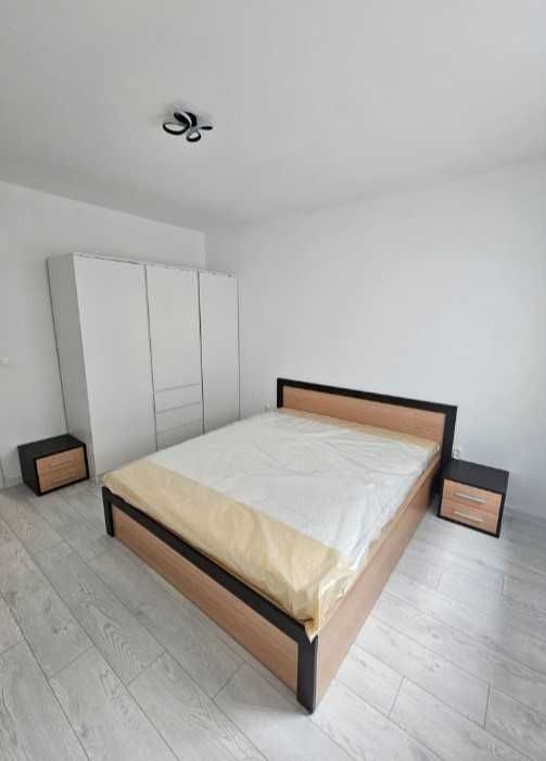 Дава се под наем Двустаен апартамент в София, Изток - 72 кв.м за 767 € - Снимка #2