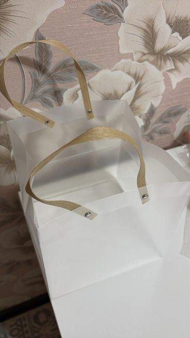 Коробки для клубники в шоколаде