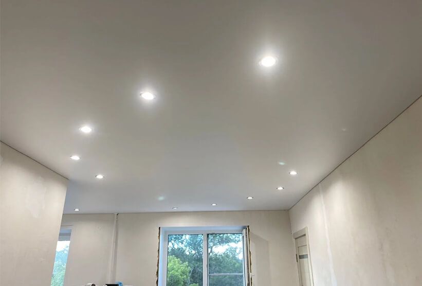 Натяжные потолки