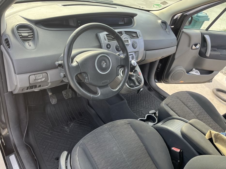 Vand renault grande scenic 7 locuri