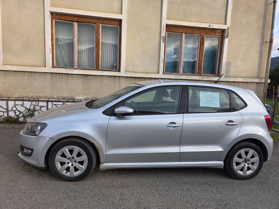 VOLKSWAGEN Polo 2011 — imagine 2