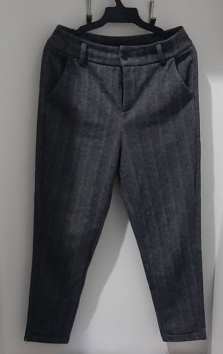 Брюки  драповые  в идеальном  состоянии
