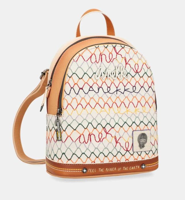 Прекрасна раничка на Anekke, Aneke, Анеке