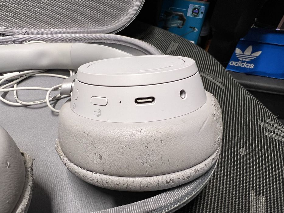 Слушалки Microsoft Surface