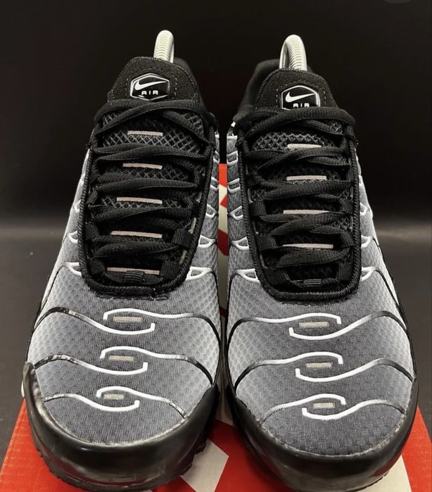 Nike Air Max Plus TN Black Silver  40,41,42,43,44,45