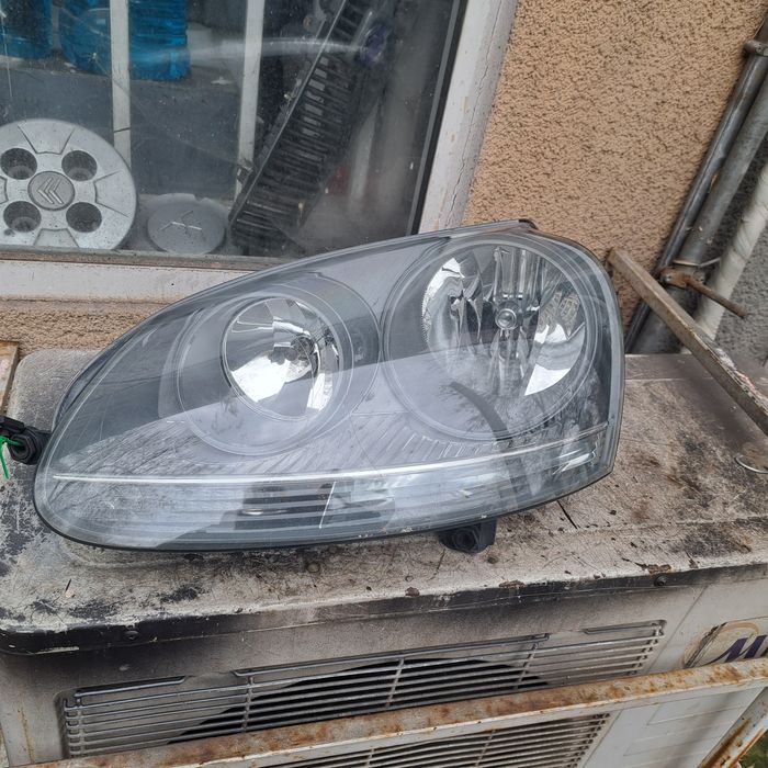 Оригинален фар  Vw Golf 5 ляв/