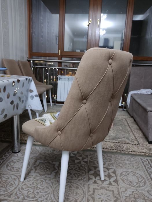 Продам стулья 6 единиц