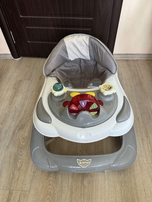 Проходилка, бънджи и играчка за кошара