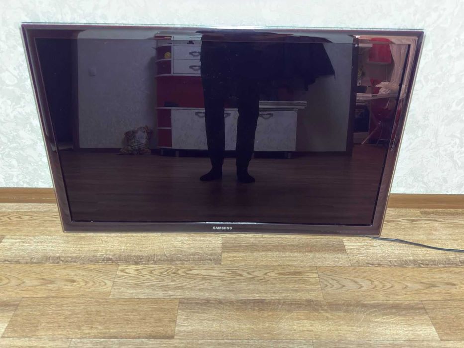 Продам телевизор