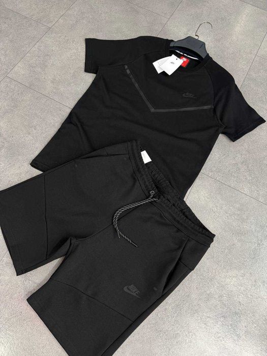Nike Tech Fleece Shorts