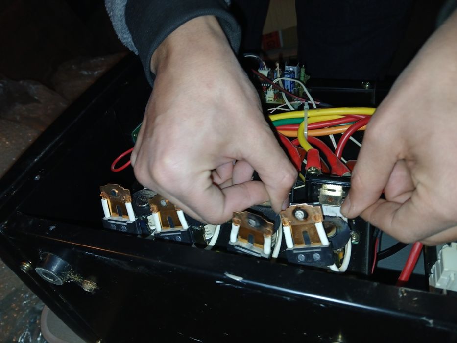 Ремонт электротехники, электро оборудований ,промышленной , бытовой те