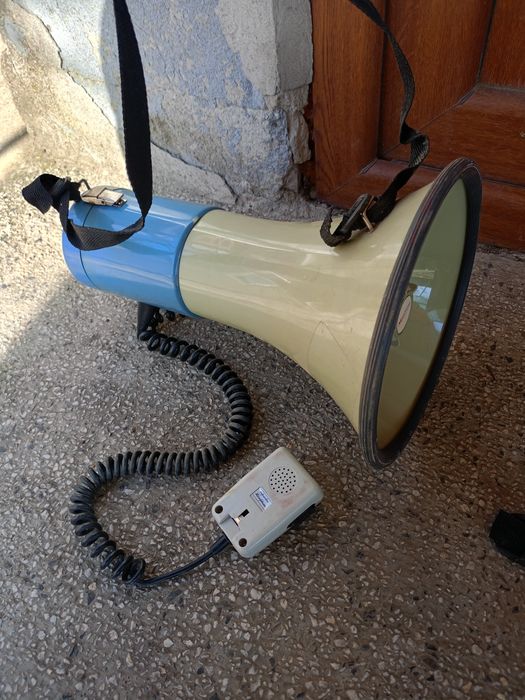 Мегафон мегафони