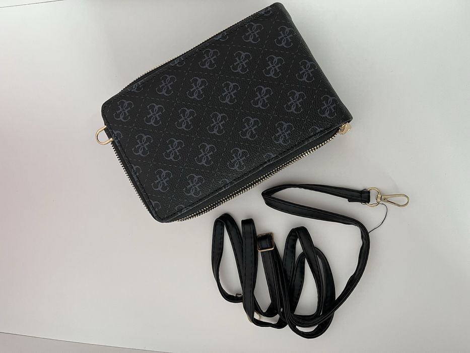 Дамска чантичка guess, нова