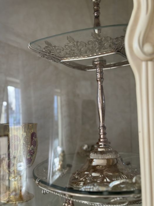 Мельхиор посуды сатылады