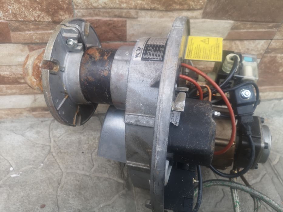 Wolf 35-40kw Немска Горелка на Дизел Масло  1.2-3.7kg/h