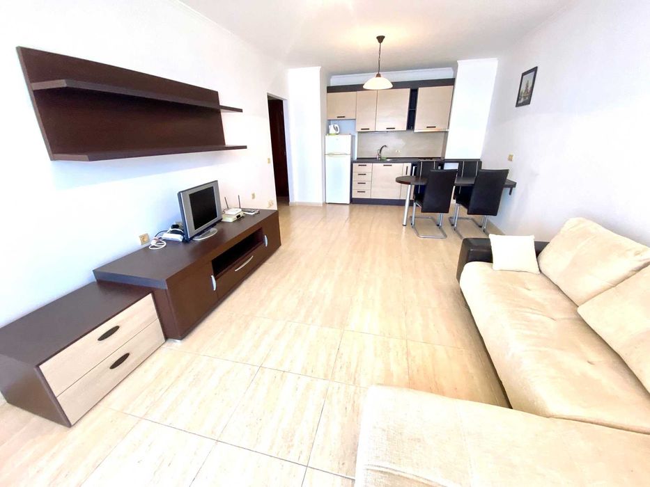 Продава се Двустаен апартамент в Свети Влас - 60 кв.м за 1360 €/кв.м - Снимка #2