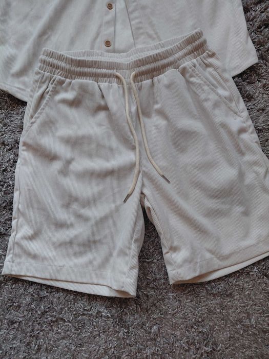 Мъжки комплект в лека материя