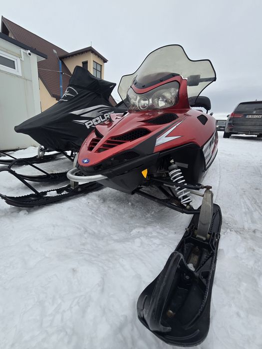 Snowmobil Polaris(Nu SkiDo, BRP, Yamaha)
