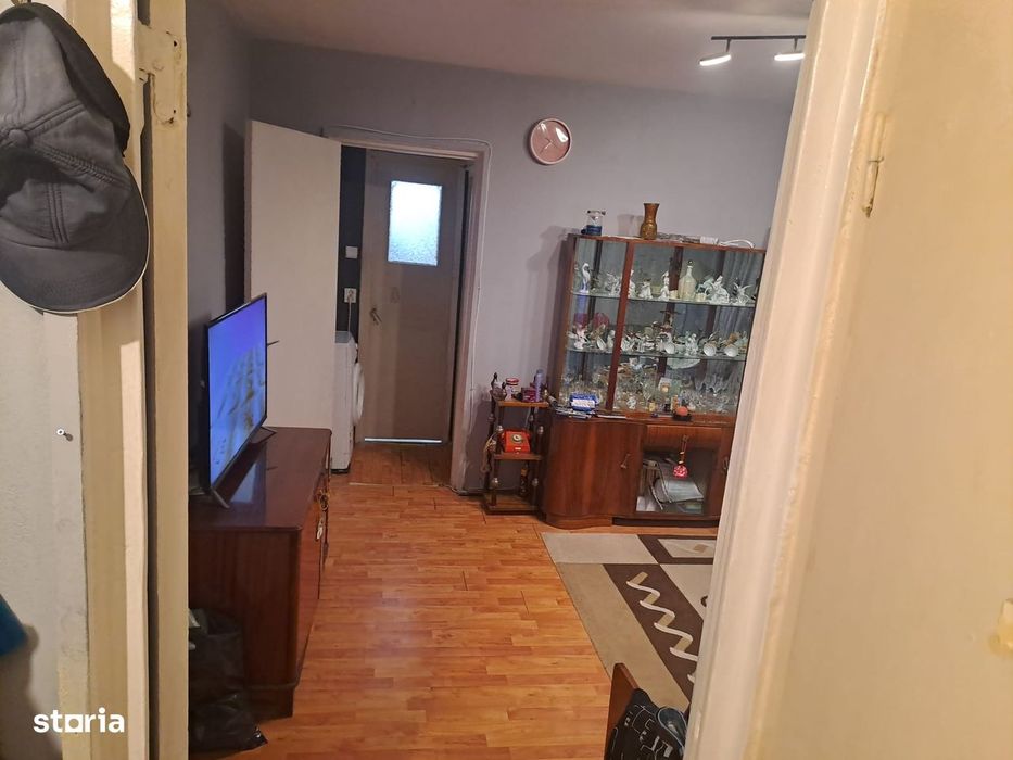 Apartament 2vamere Craiovita,et 2/4