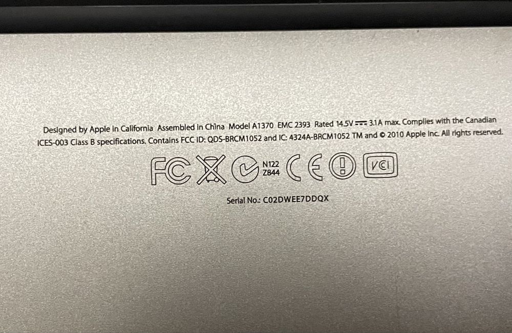 Vand macbook air A1370