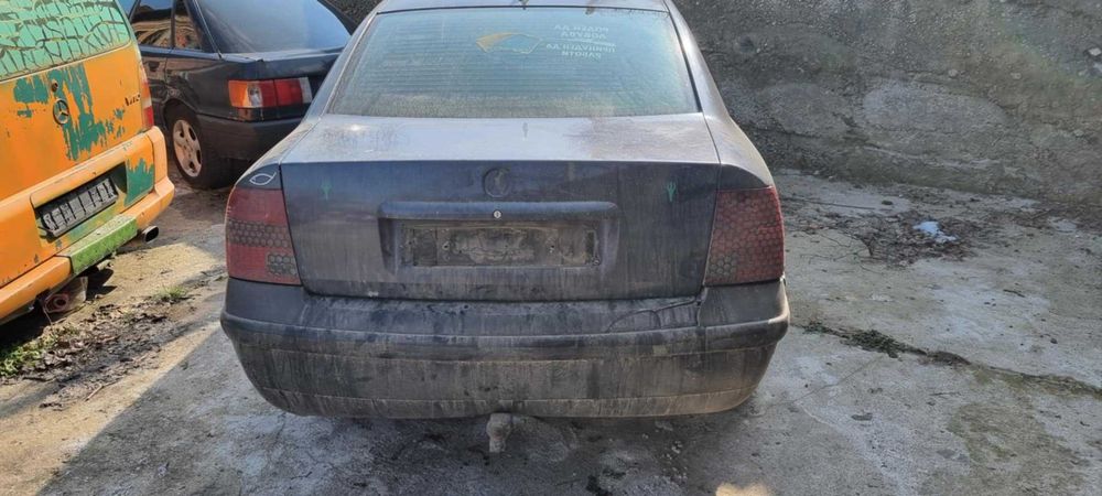 Фолцваген  Пасат  1.9  тди
