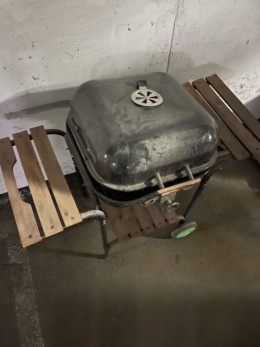 Барбекюшница, мангальница