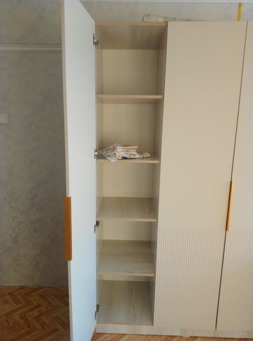 Продам шкаф идеальном состоянии