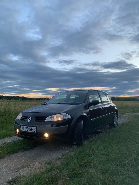 RENAULT Megane 2004