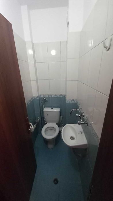 Дава се под наем Тристаен апартамент в Разград, Бели Лом - 100 кв.м за 300 € - Снимка #1