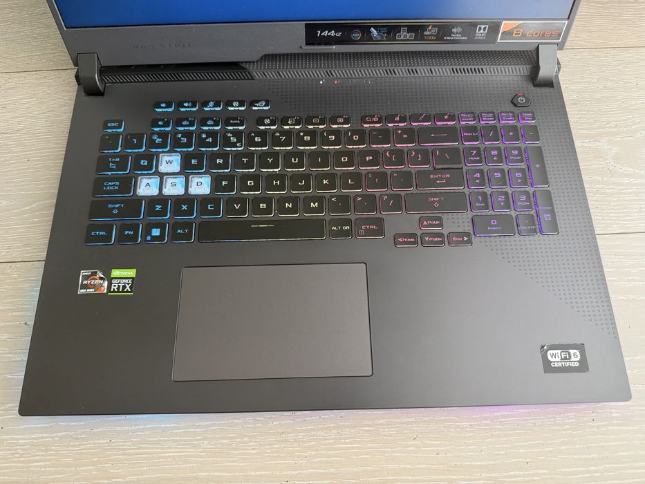 Laptop gaming rog strix g713 hx 004