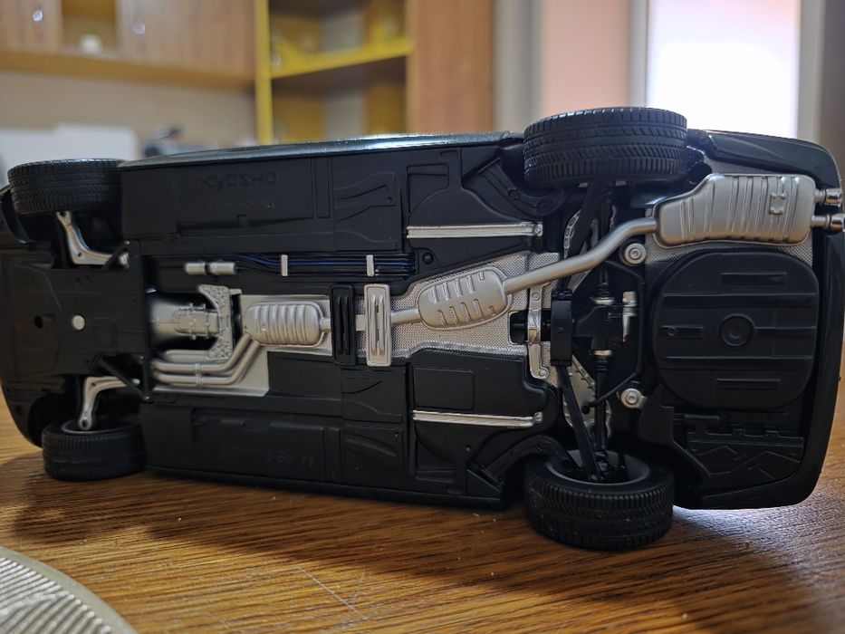 Macheta BMW 1/18  Kyosho