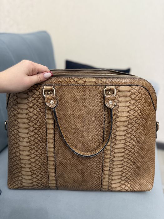 Хорошая женская сумка