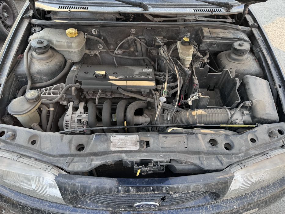 Ford Fiesta 1.25i 1999г На Части