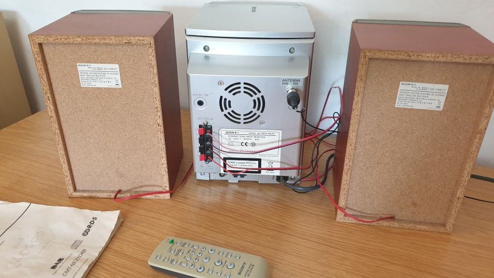 Minisistem  Sony CMT-NEZ7 DAB