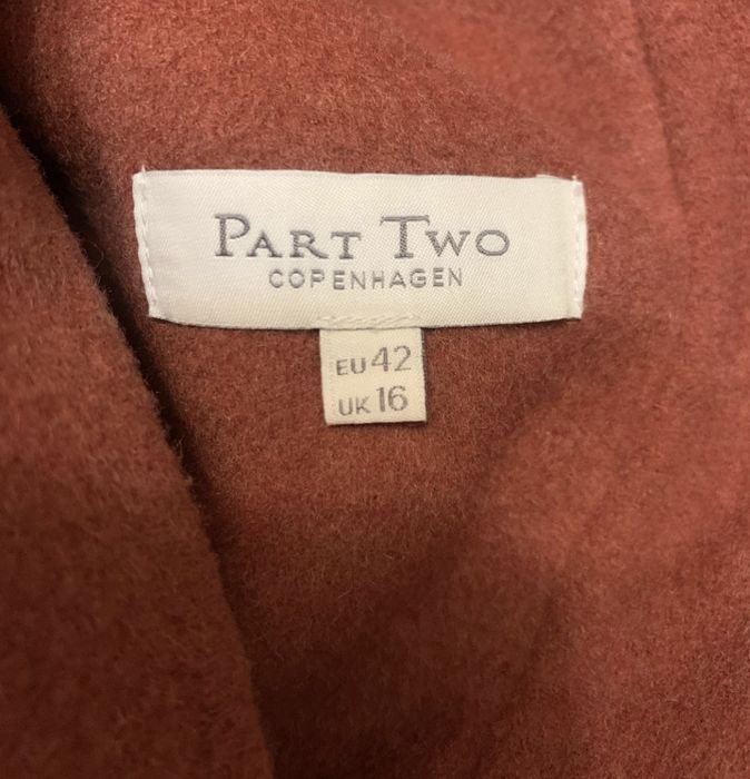 Part two , дамско двулицево палто!