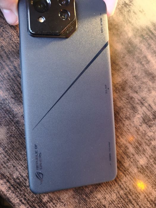 Vand/Schimb Asus Rog Phone 8Pro