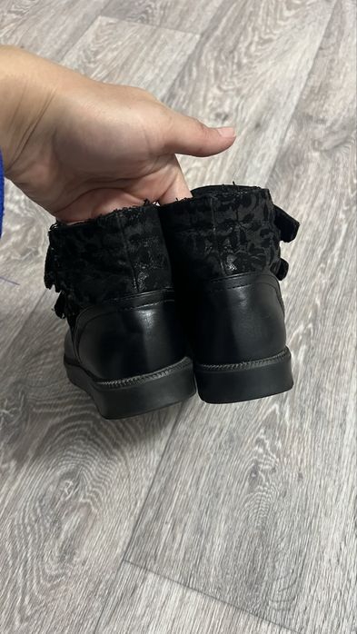 Осенние ботинки для девочки